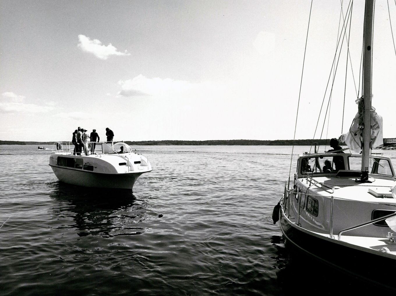 floating show 1972